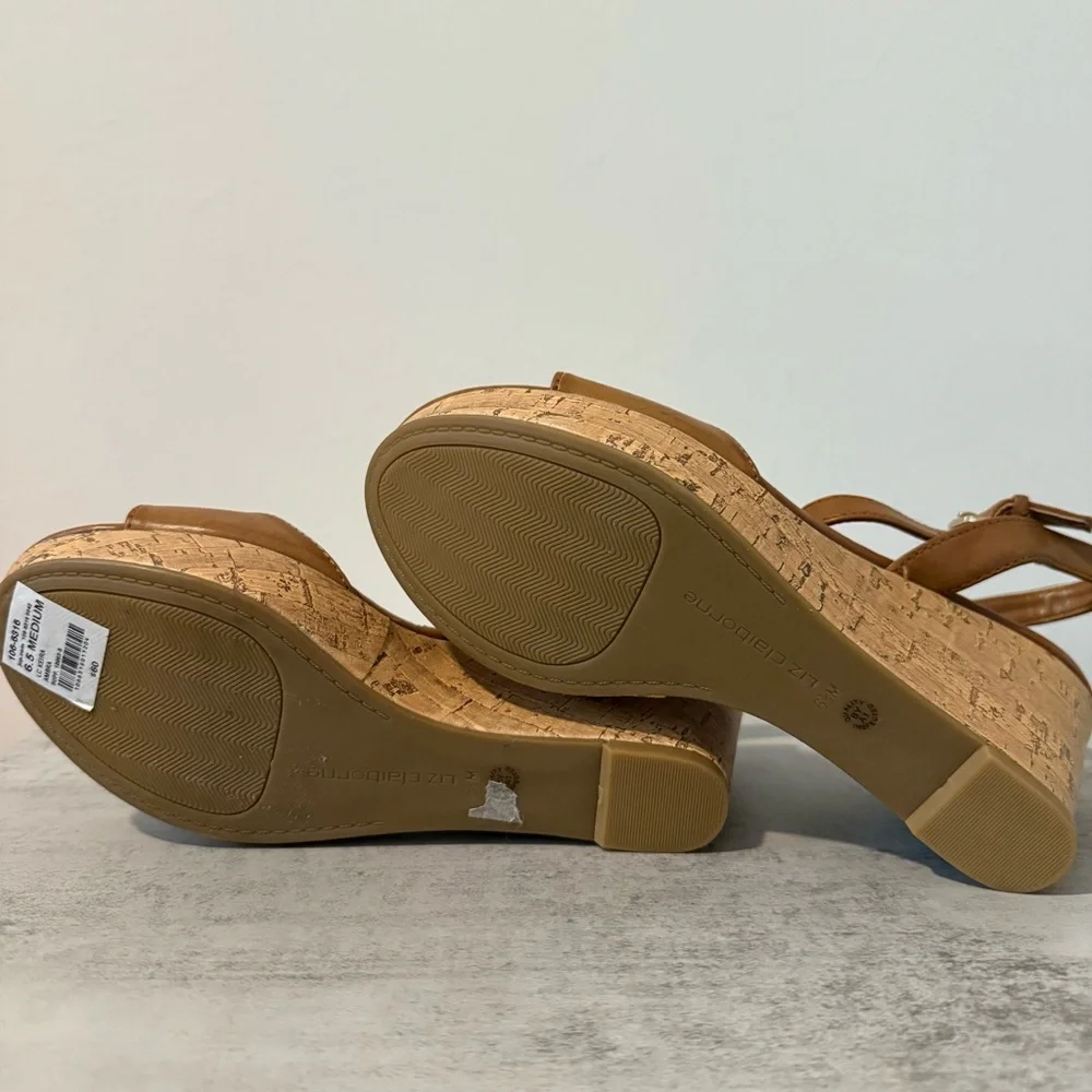 Liz Claiborne Wedges Size 6.5